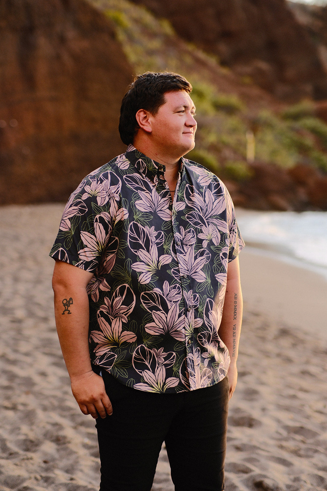 Black Pink Naupaka Aloha Shirt