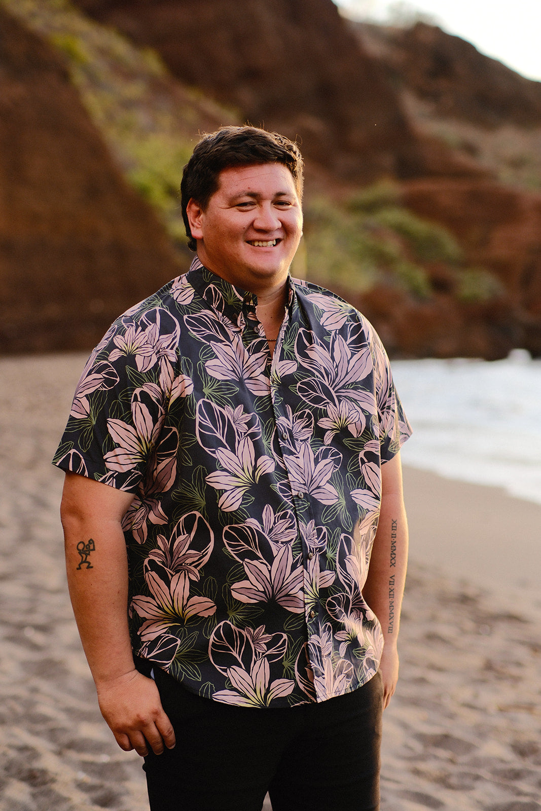 Black Pink Naupaka Aloha Shirt