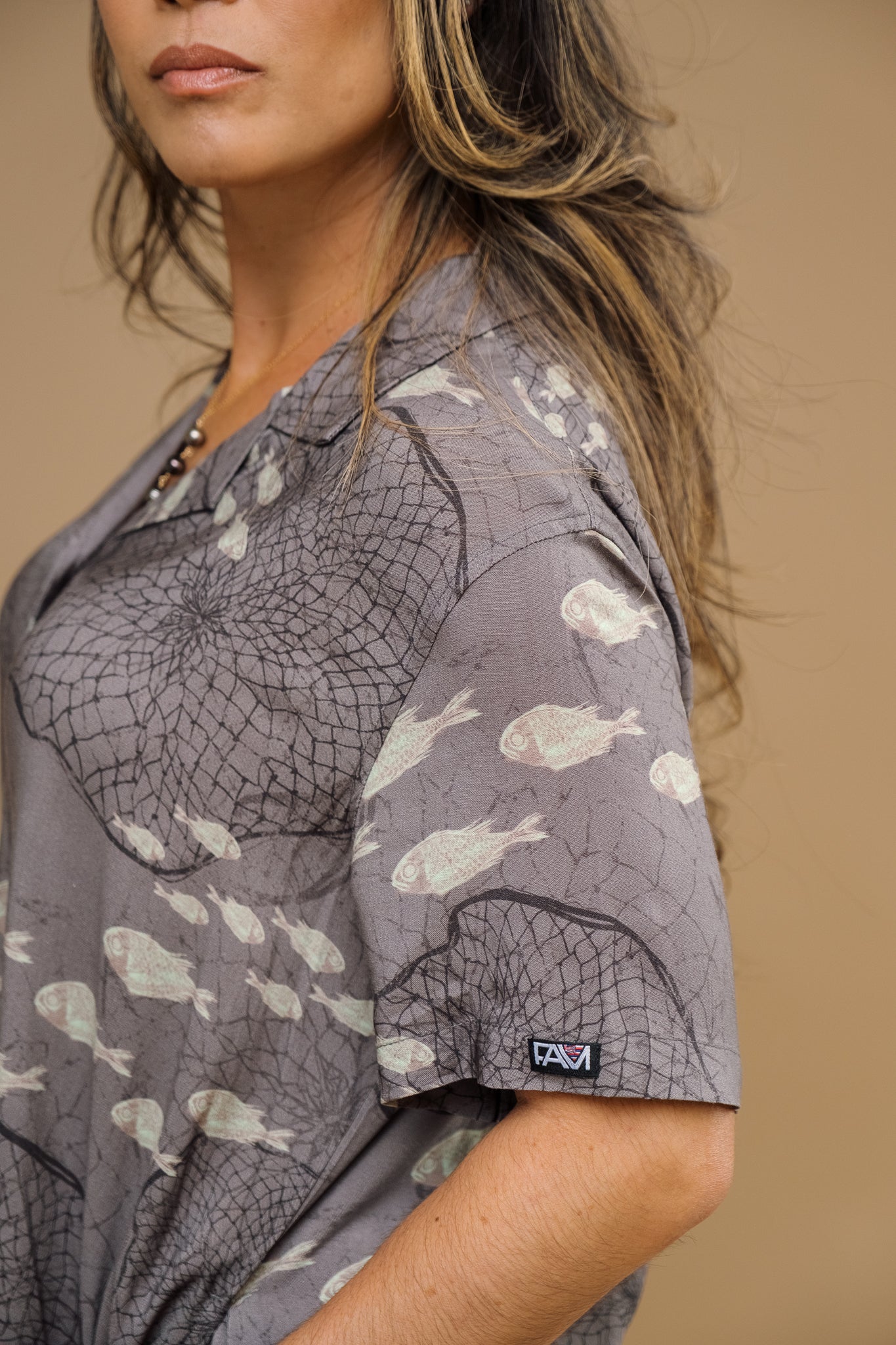 Upena Ahinahina Dress Shirt